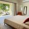 Aruanda Apartment - perfect get-away for two at the top of Bequia - Union