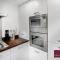 Bracknell - 2 Bedroom House With Garden