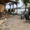 Custom Waterfront Lodge, 4 bed, 4 Bath, Sleeps 12! - Marquette