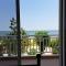 Blue Horizon Apartment