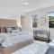 VILLA MAGNOLIA-with heated pool-by VIAC - Fort Lauderdale
