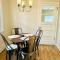 Charming and Convenient 3br 1ba apt - fully furnished and equipped - fast Internet - Forest Park