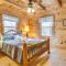 Quaint Dahlonega Cabin with Cavenders Creek Access!
