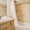 Vacation Home with Mountain Views HotTub & Arcade - Woodland Park