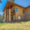 Vacation Home with Mountain Views HotTub & Arcade - Woodland Park