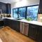 High End A-Frame - Hot Tub - Awesome Views - Yosemite - Electric Vehicle Friendly - Sleeps 10 - Oakhurst