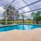 Executive waterfront 4 bed 3 bath, south facing with private pool and lanai. - Davenport