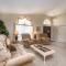 Executive waterfront 4 bed 3 bath, south facing with private pool and lanai. - Davenport