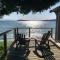 The Beach Hideaway - Eagles Suite - Sechelt