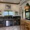 Canvas Inn, Studio Room with Kitchen - 长滩岛