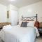 Spacious 6 BR Extended Stay