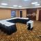 Holiday Inn Express & Suites Whitecourt, an IHG Hotel