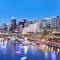 Ultimo Escape - Walk to City - Unique 2 Bedroom Apt - Sleeps 8