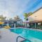 Splash Into Family Fun! Kid-Friendly, King Beds & Parking - C254