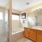 Spacious and Relaxing Home with South Facing Pool home - Davenport