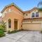 Spacious and Relaxing Home with South Facing Pool home - Davenport