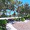 Spacious and Relaxing Home with South Facing Pool home - Davenport