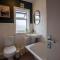 Stay with airhgt @ Luxe Apartment in Central Harrogate
