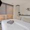 Luxurious waterloft near beach and centre by Weltevreden Experience