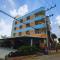 คุณแดง บัดเจทโฮเทล - Khun Daeng Budget Hotel - Songkhla