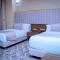 Jees Hotel