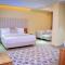 Jees Hotel