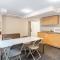 Seattles Gem: Elegant 1BR in Belltown