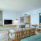 Lures Hotel