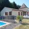 Maison*Piscine*3 kms de Sarlat