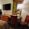 Super 8 by Wyndham Canton/Livonia Area
