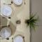 Beachfront Apartment With Balcony - Vlorë