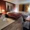 Super 8 by Wyndham Canton/Livonia Area