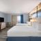 Days Inn by Wyndham Kill Devil Hills Oceanfront - Wilbur - Kill Devil Hills