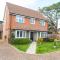 Pine Trees - 4 bed home in The Witterings - 奇切斯特