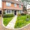 Pine Trees - 4 bed home in The Witterings - 奇切斯特