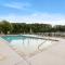Cozy Lake Cottage W/ Kayaks, SUPs, Pool & Firepit