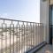 Nasma Luxury Stays - City View Luxury 2BR Apartment with Balcony - 迪拜