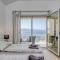 Luxury apt w shared pool 3 balconies and terrace