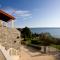 Luxury apt w shared pool 3 balconies and terrace