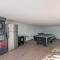 Luxury apt w shared pool 3 balconies and terrace