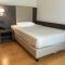 Jet Hotel
