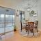 Cozy Lakeview Retreat, Close to Bull Shoals Lake!