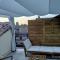 Un nid sur les toits avec terrasse
