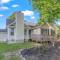 Fieldview Retreat, Sleeps 7