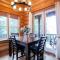 Black Mountain Log Cabin Secluded, Pet-friendly 3BD with Hot Tub & Views!
