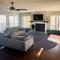 Finns Hideaway -Modern family river home