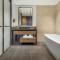 Four Points by Sheraton Yangjiang City Center - Jang-ťiang