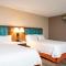 Hampton Inn & Suites Fort Myers-Colonial Boulevard - Fort Myers