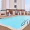 Hampton Inn & Suites Greenville - Greenville