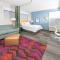 Home2 Suites By Hilton Newark Airport - Ньюарк